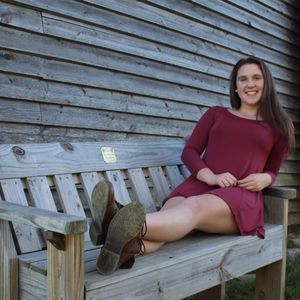 Meet your Posher, Abby